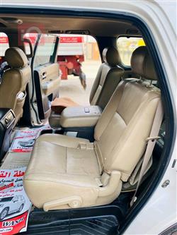 Toyota Sequoia